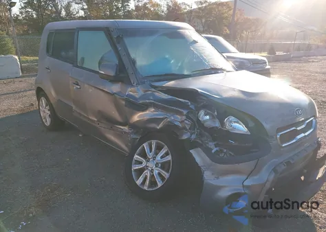 2012 Kia Soul + z USA, uszkodzony, nr VIN KNDJT2A65C7385724